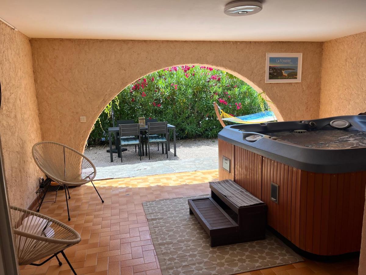 Bas De Villa 70M2 Independant Avec Espace Jacuzzi Prive ル・ラヴァンドゥー エクステリア 写真